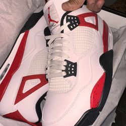 Jordan 4 Red/White 