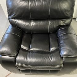 TOP GRAIN LEATHER RECLINER ( American Made )