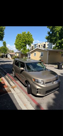 2012 Toyota Scion xB
