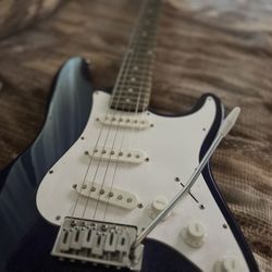 Silvertone Electric Guitar 