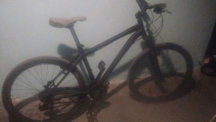 Specialized model en14766 store