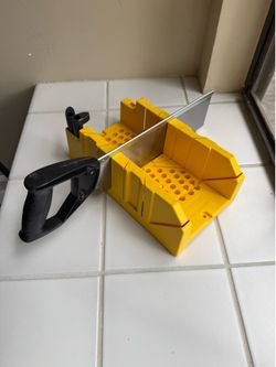 Stanley miter box. Barely used.