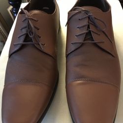 Men’s Leather Calvin Klein Lace Up Dress Shoes 