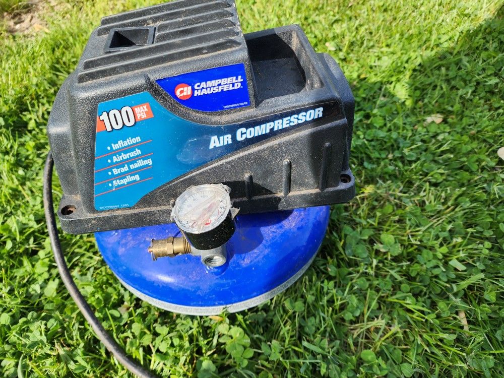 CAMBELL HAUSFELD SMALL AIR COMPRESSOR