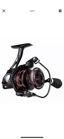 RUNCL Spinning Reel Titan II 4000 Fishing Reel - Full Metal Body Max Drag  44L for Sale in Chicago, IL - OfferUp