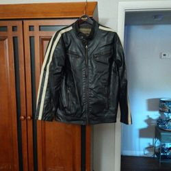 Yaque De Cuero(Leader)