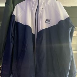 Nike Rain/wind Breaker Jacket 