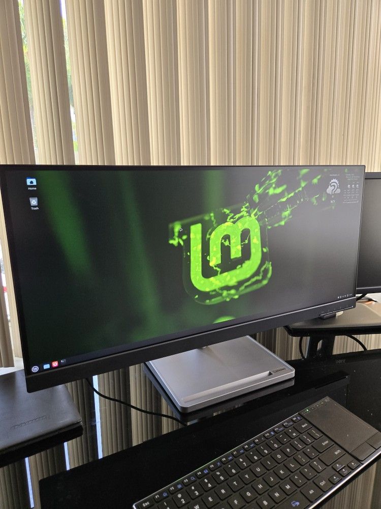 Lenovo L29w-30 29" Class UW-UXGA LCD Monitor - 21:9