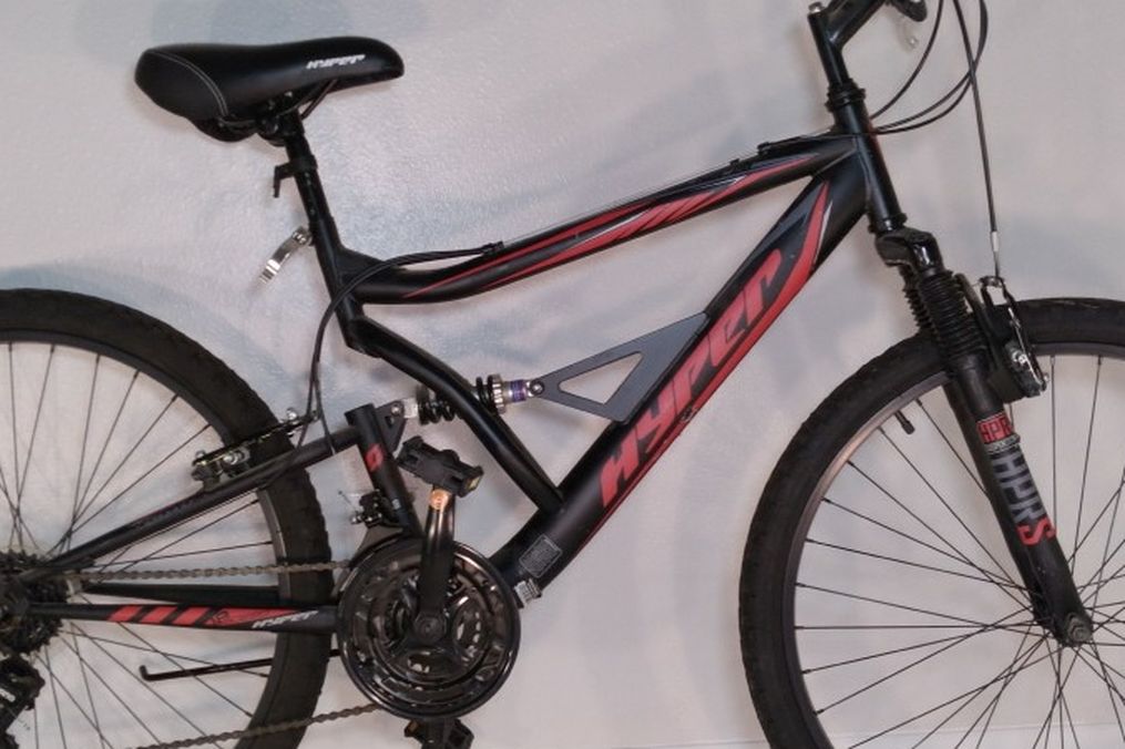 26" Hyper Mountain Bike 18 Speed