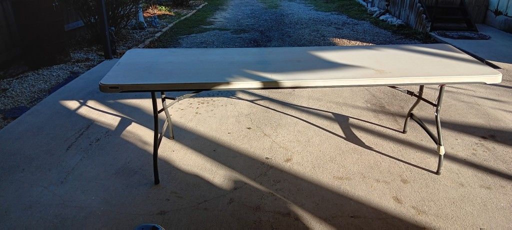 8 footer tables