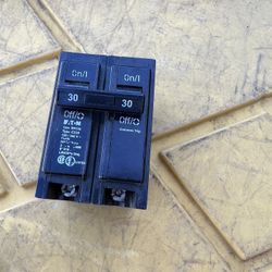 30 Amp Eaton Breaker