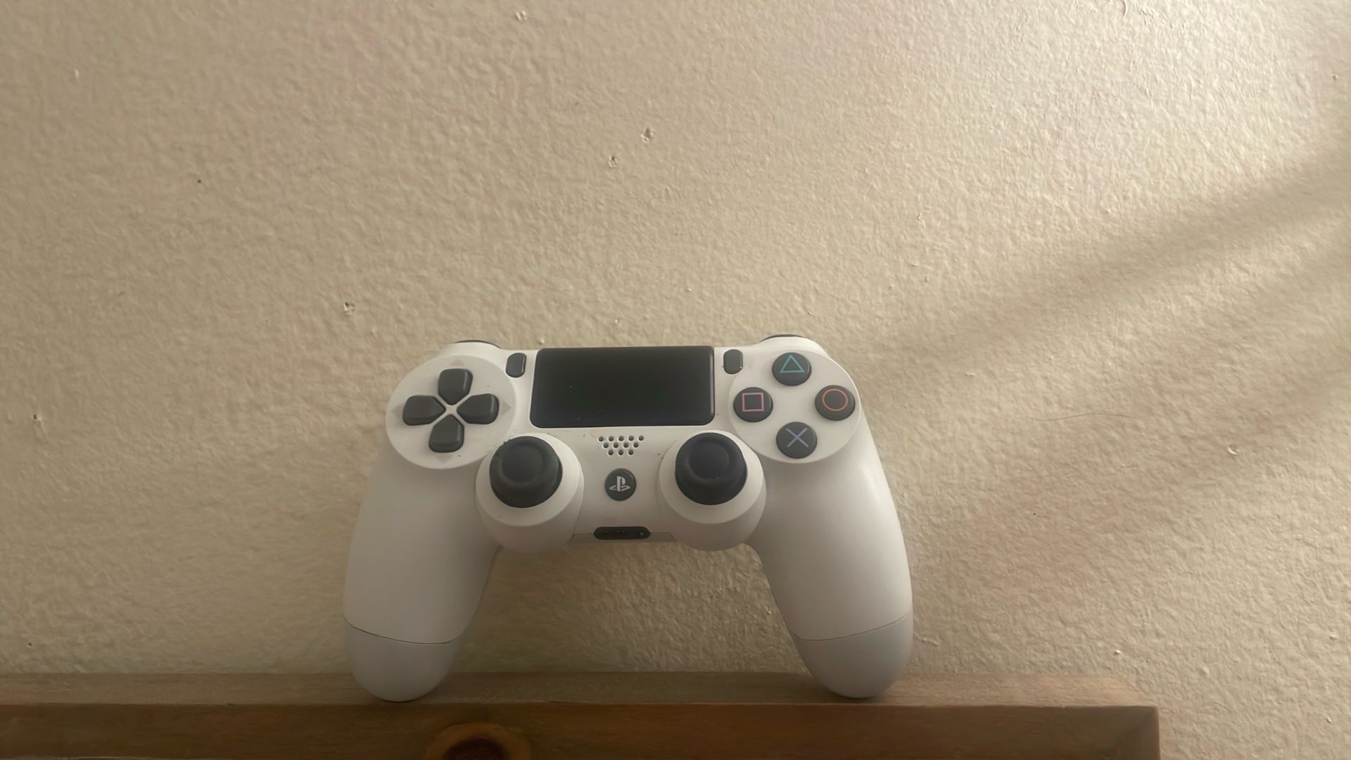 DualShock 4 Controller