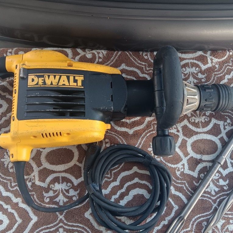 DeWalt  Jack Hammer 