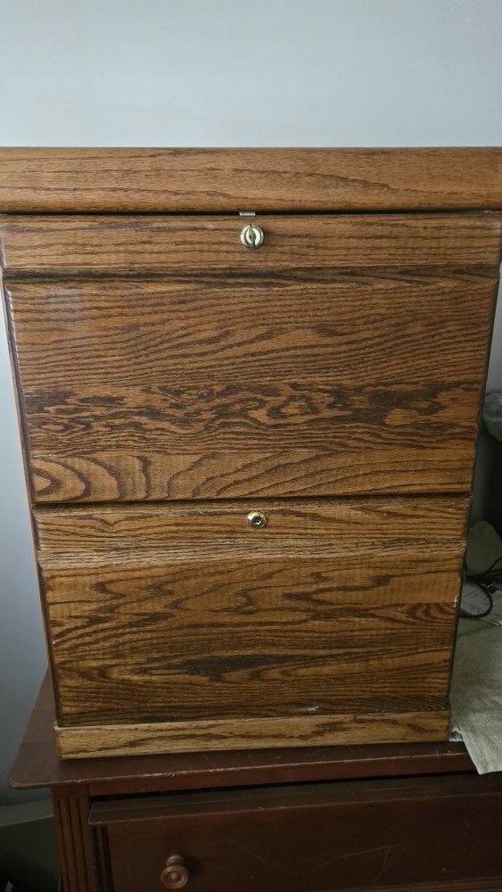 Filing Cabinet Oak
