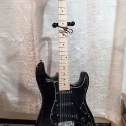 GLARRY Full Size Electric Guitar for Music Lover Beginner with gigbag (Black, 39" Right Handed)