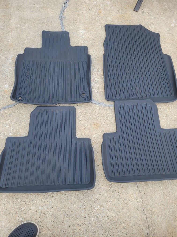 2017-21 Honda Civic Factory Rubber Floor Mats