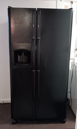 Frigidaire side-by-side fridge