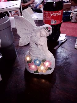 Solar Fairy Garden Statue with LED Lights
