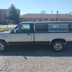 1990 Dodge Dakota