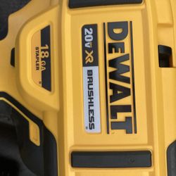 Dewalt 20v  18GA stapler