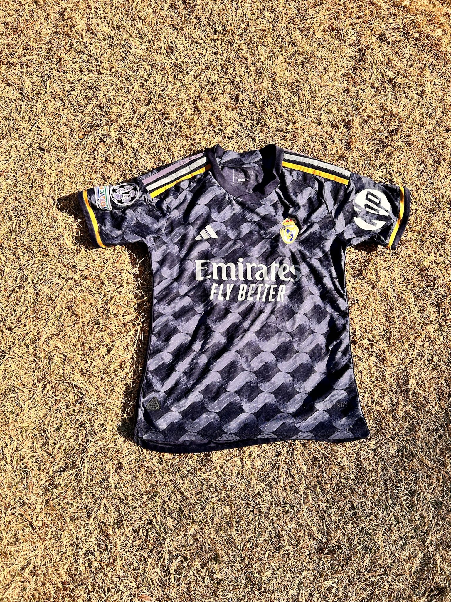 Real Madrid 23/24 Away Jersey Vini Jr