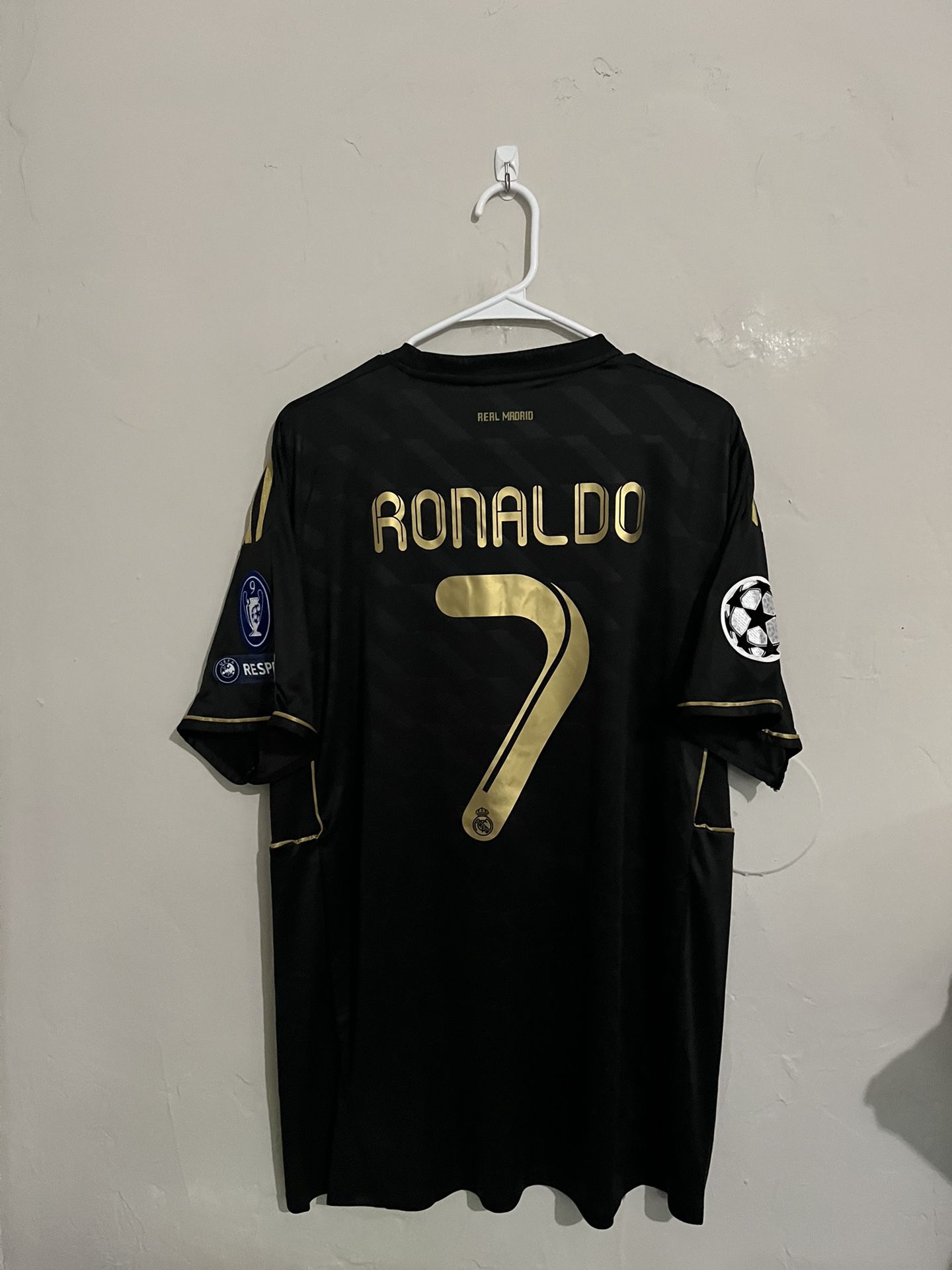 Real Madrid 2011-12 Away Ronaldo Jersey (small Medium Large XL 2X))