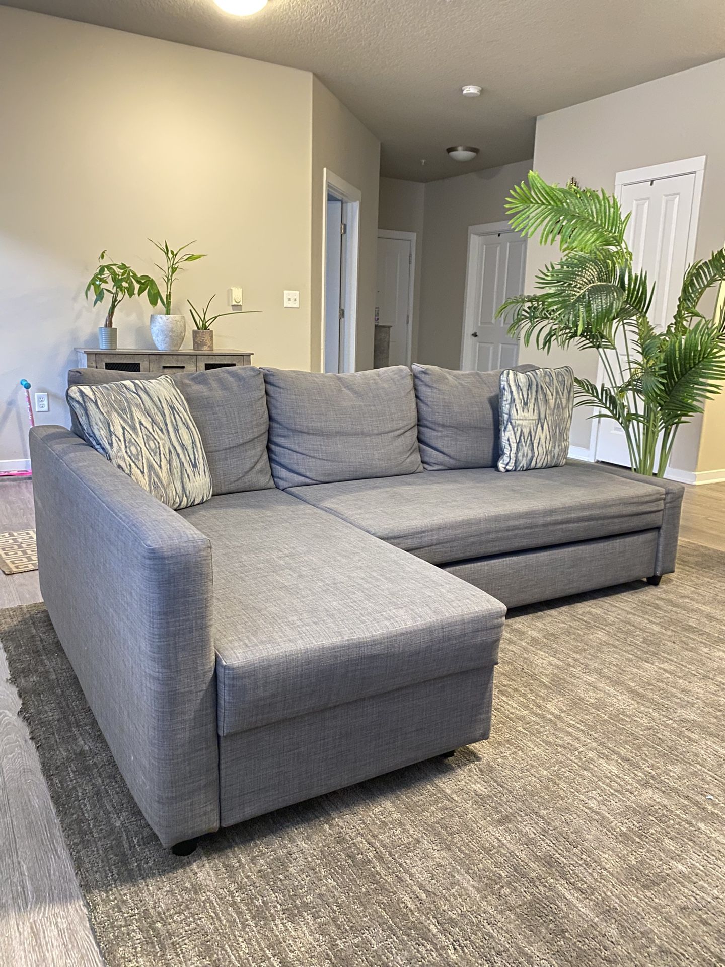 Sleeper Sectional