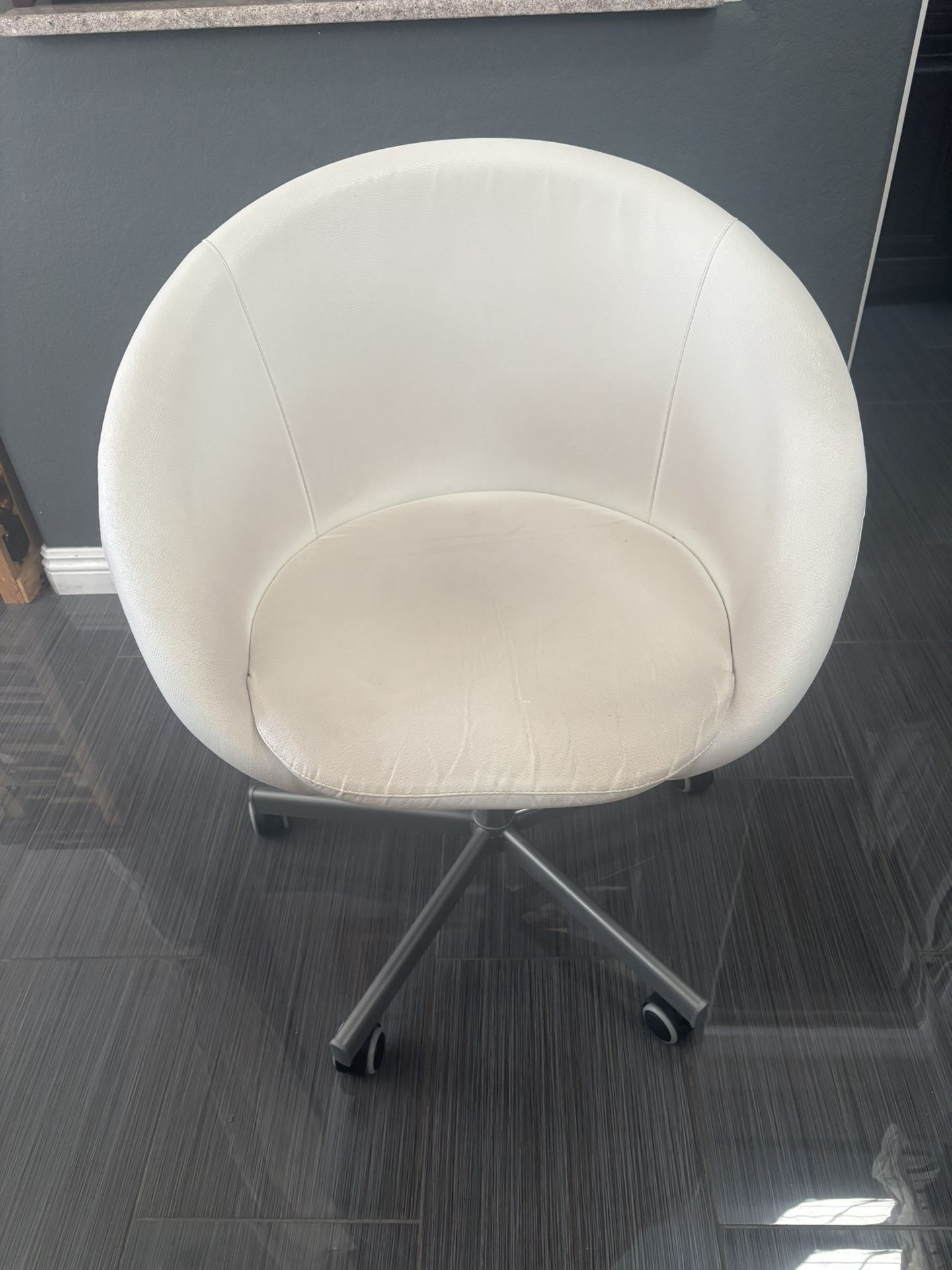 Adjustable Office Chair