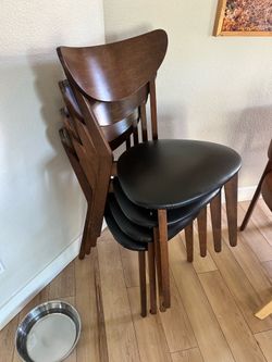 4 Dining Chairs