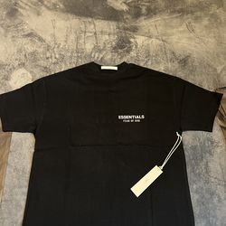 Essentials shirt black with white letter dm for size