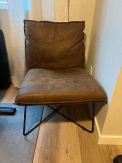 Tommy Hilfiger faux leather chair