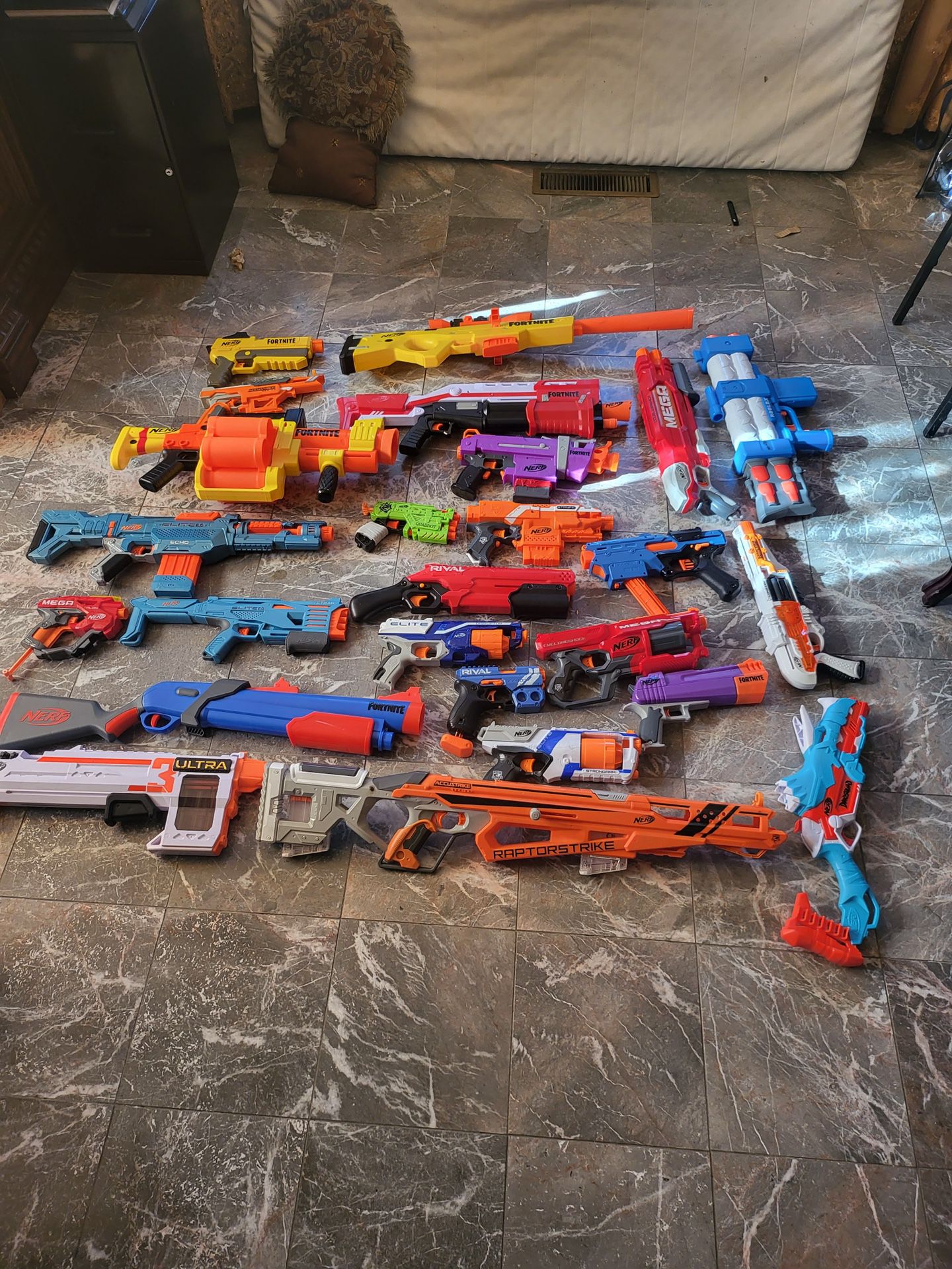 Nerf Guns Lot Take All For $250 