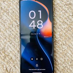 Motorola Razr (2025)