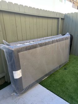 King size bed Box Spring
