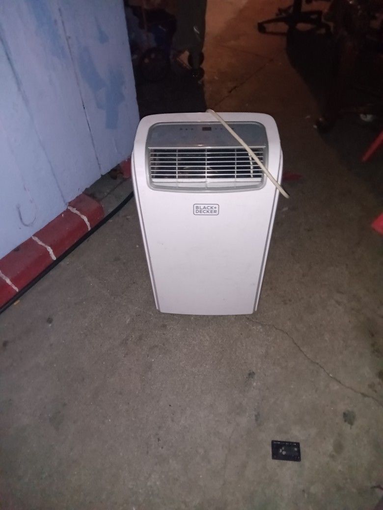 Ac Black Deck