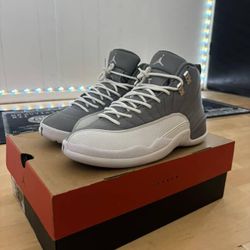 Jordan 12 Retro "Stealth"