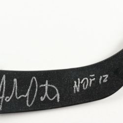 Adam Oates Signed Bruins Logo Hockey Stick Inscribed "HOF 12" (Schwartz)