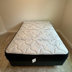 LIKE NEW - Sleepy's by Sealy 10.5" Medium Euro Top Full Size Mattress with Box Spring and Frame