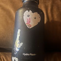 64oz Hydroflask 