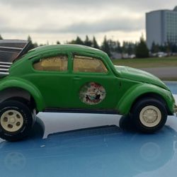 1960's or 70's metal Volkswagen beetle bug 8.1/2 ins long by 4 ins high 
