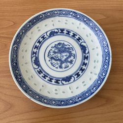 One Vintage Chinese Rice Grain Blue White Porcelain Plate dragon