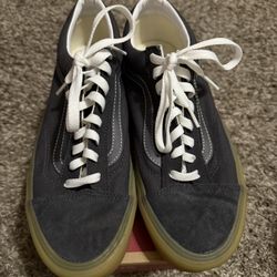 Men Vans Size 9