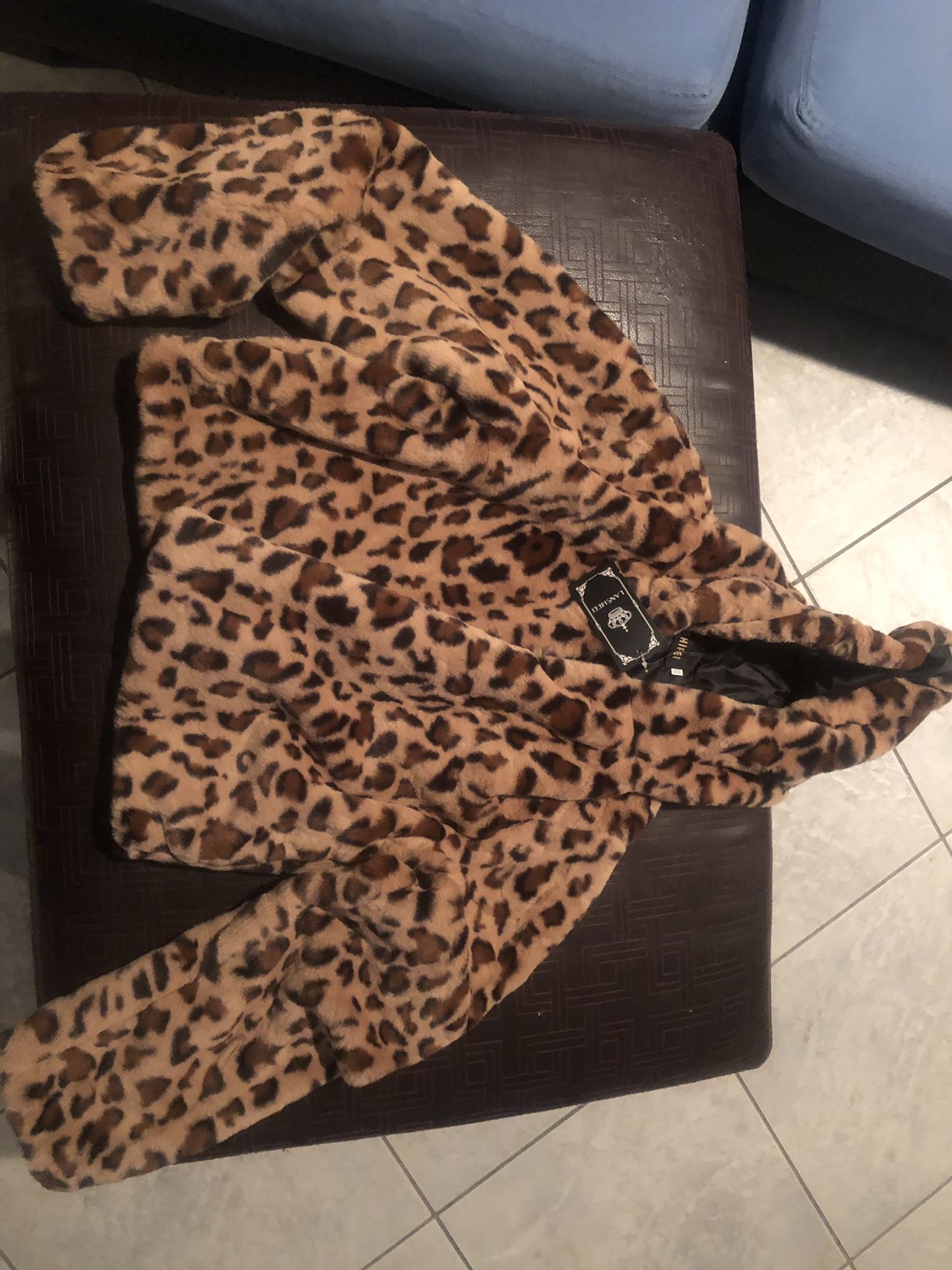 Women’s leopard print jacket