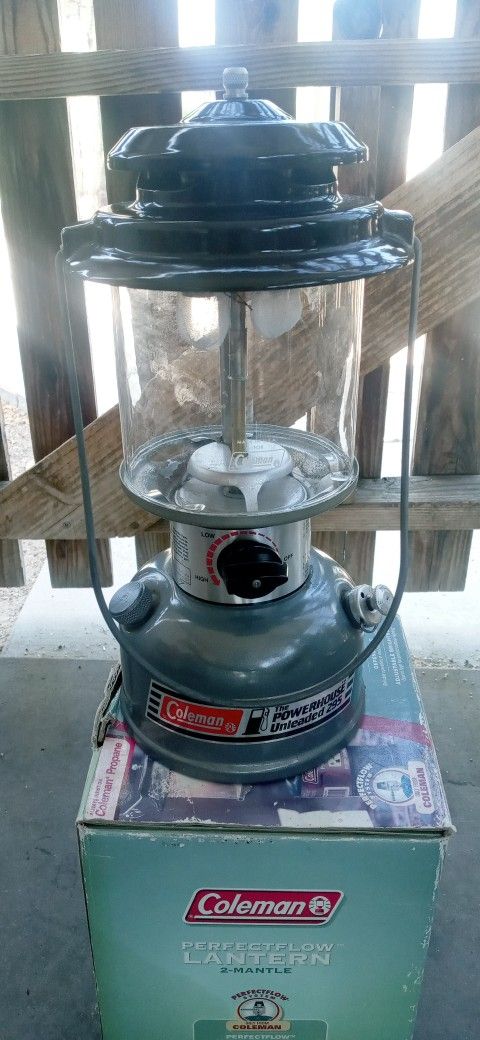 Coleman 295 Unleaded Powerhouse Gas Lantern