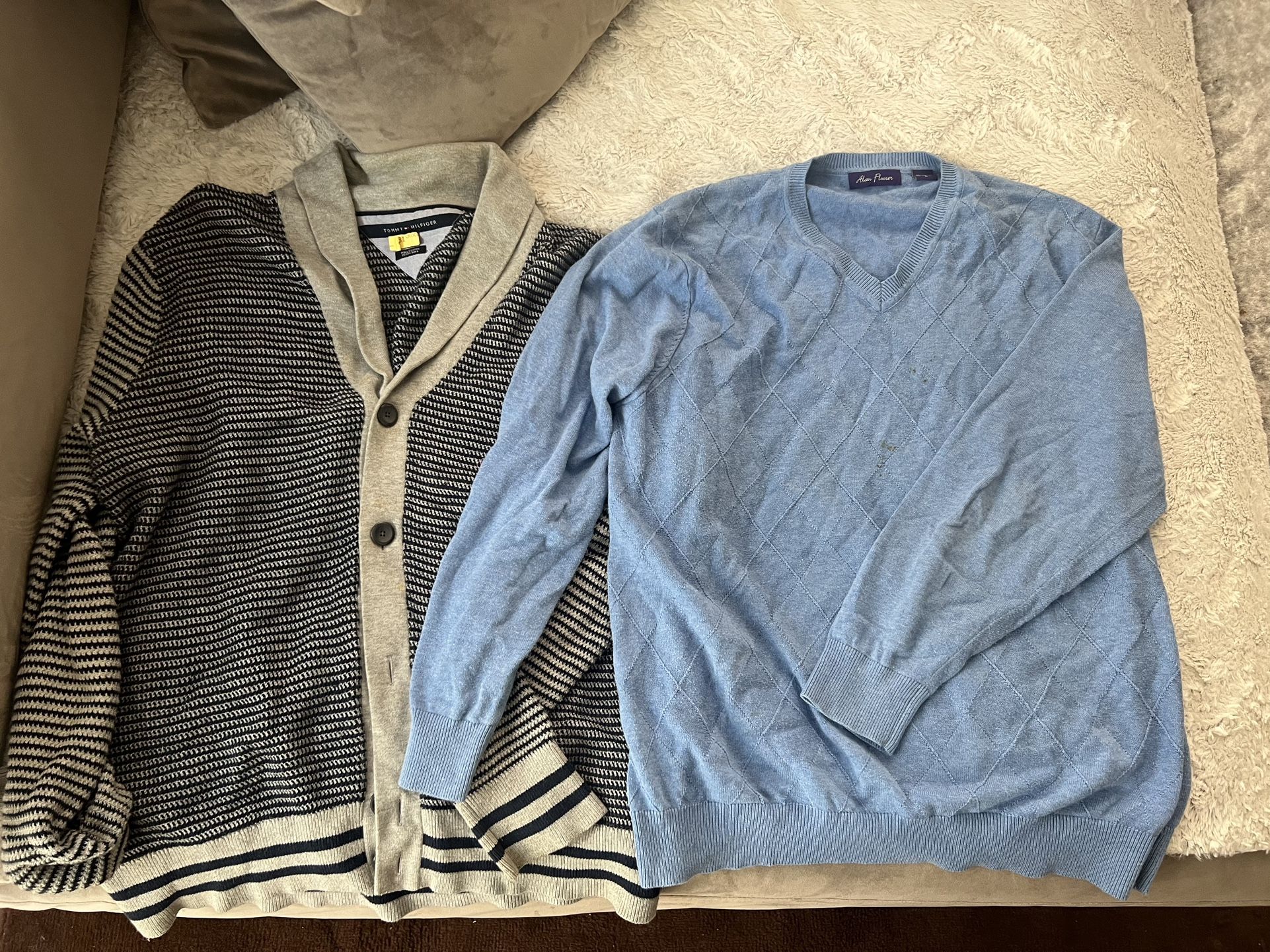 Men’s Sweaters (Large)