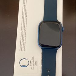 Apple Watch 7