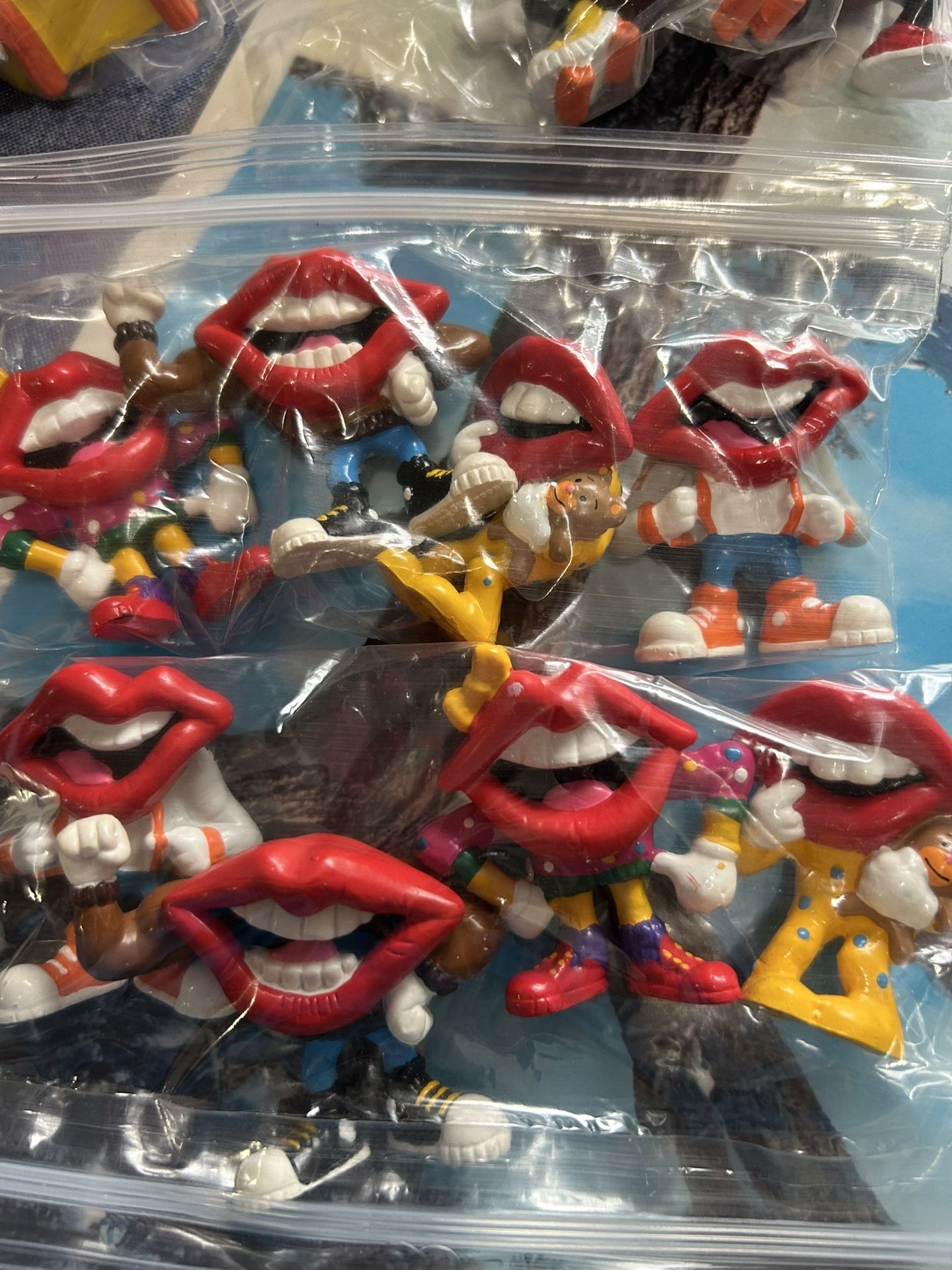 Vintage Tang Big Lips