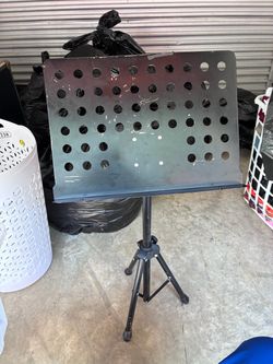 Tripod Sheet Music Stand