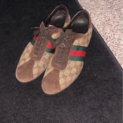 Gucci Shoes 