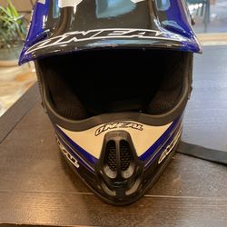 O’Neill dirtbike helmet size medium